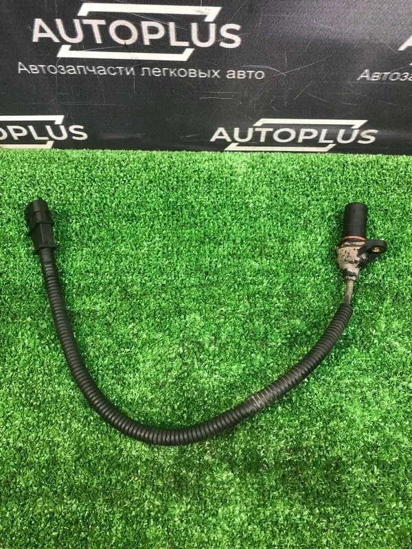 Датчик положения коленвала Hyundai Tucson 2007 3918027000 КРОССОВЕР 2.0 D4EA