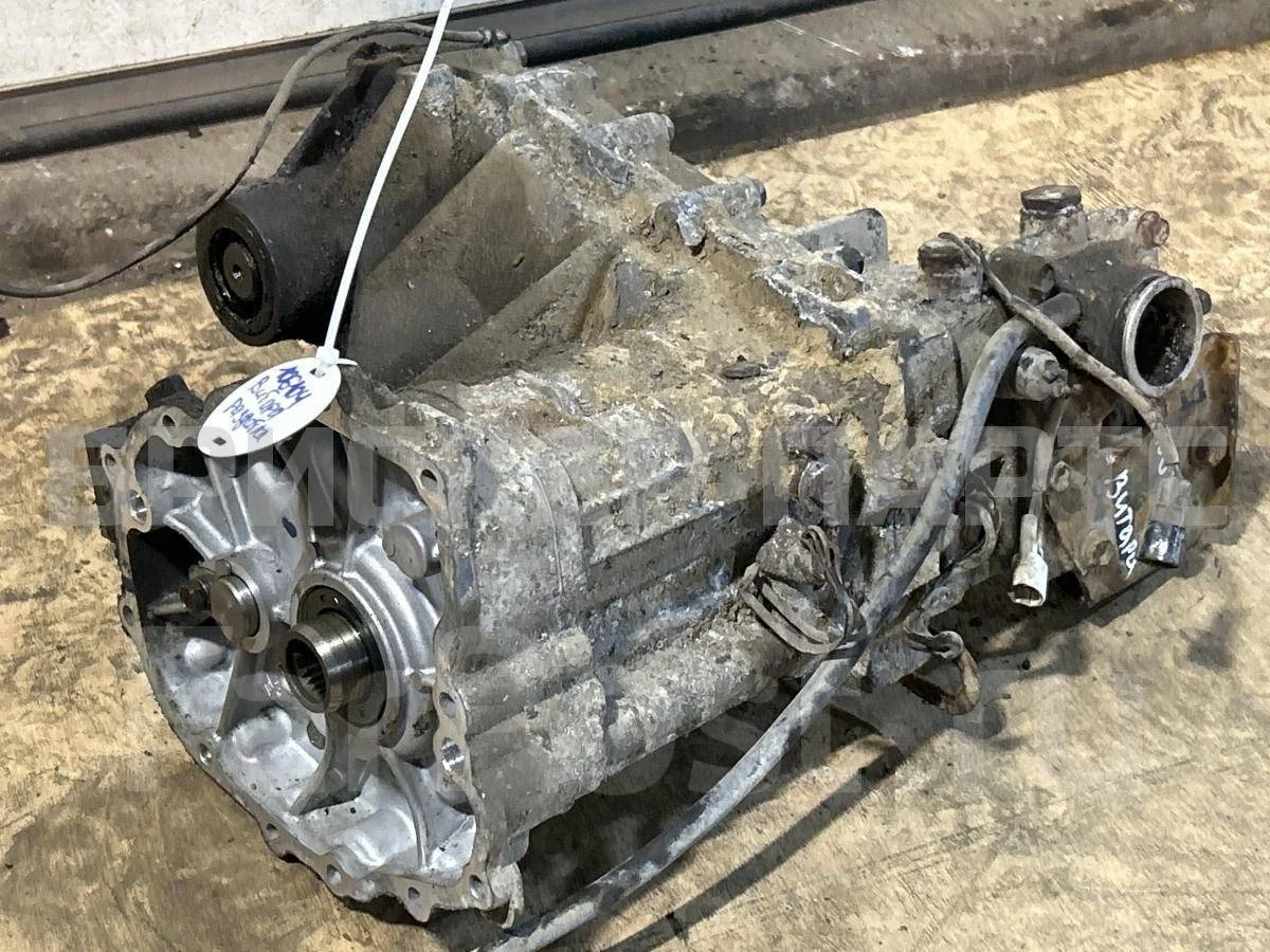 Раздатка Сузуки Гранд Витара 1