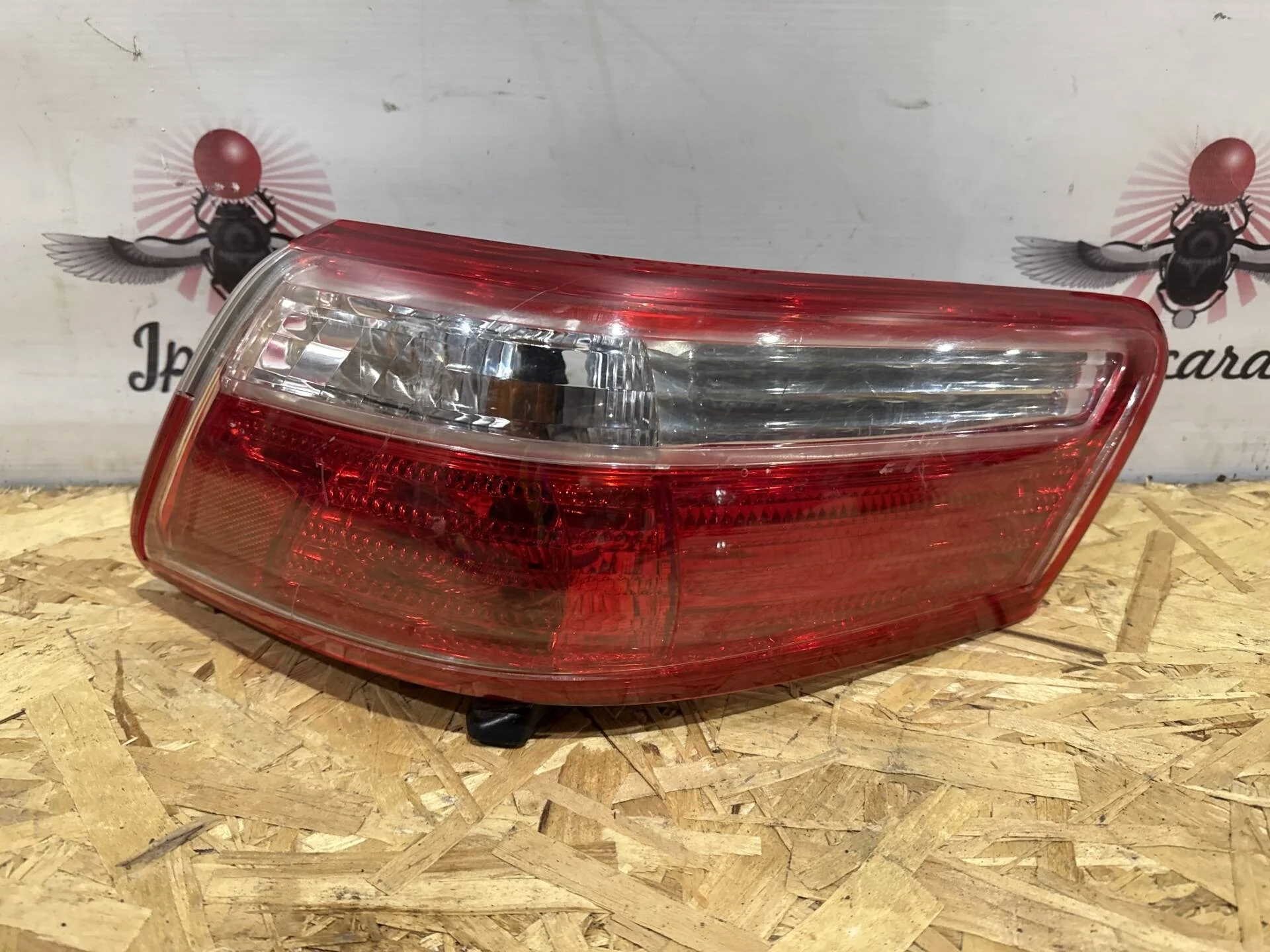 Фонарь задний правый Toyota Camry ACV40, GSV40