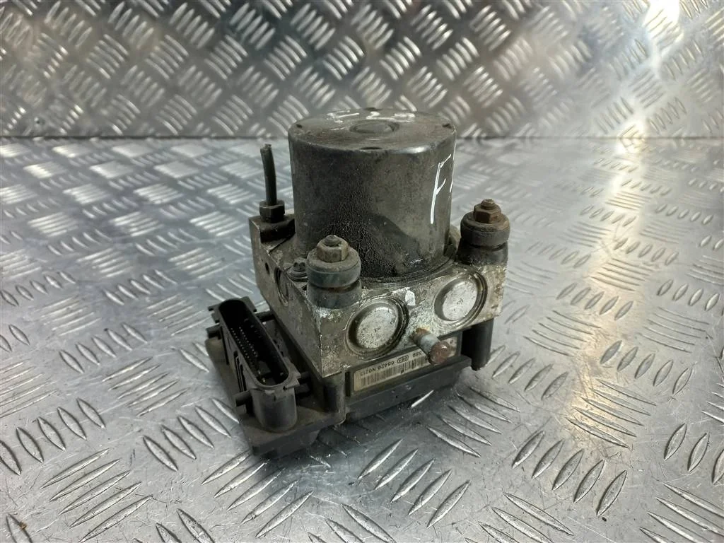 Блок ABS Hyundai GETZ I (2002—2005) I рестайлинг