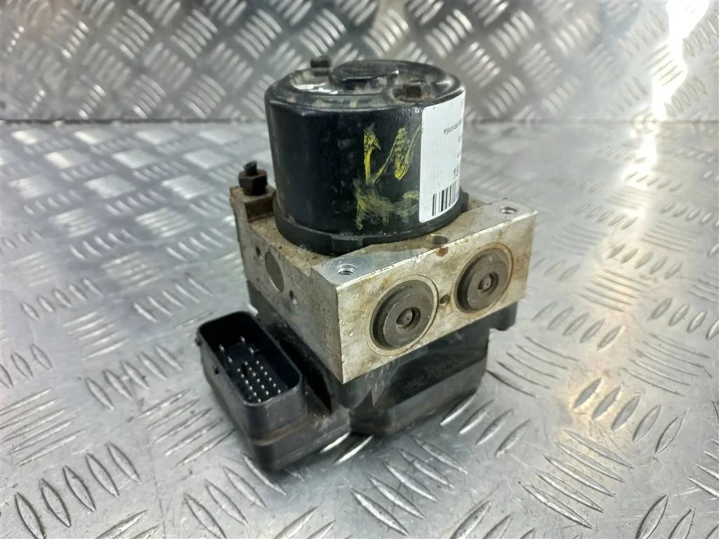 Блок ABS Hyundai MATRIX I (2001—2005)