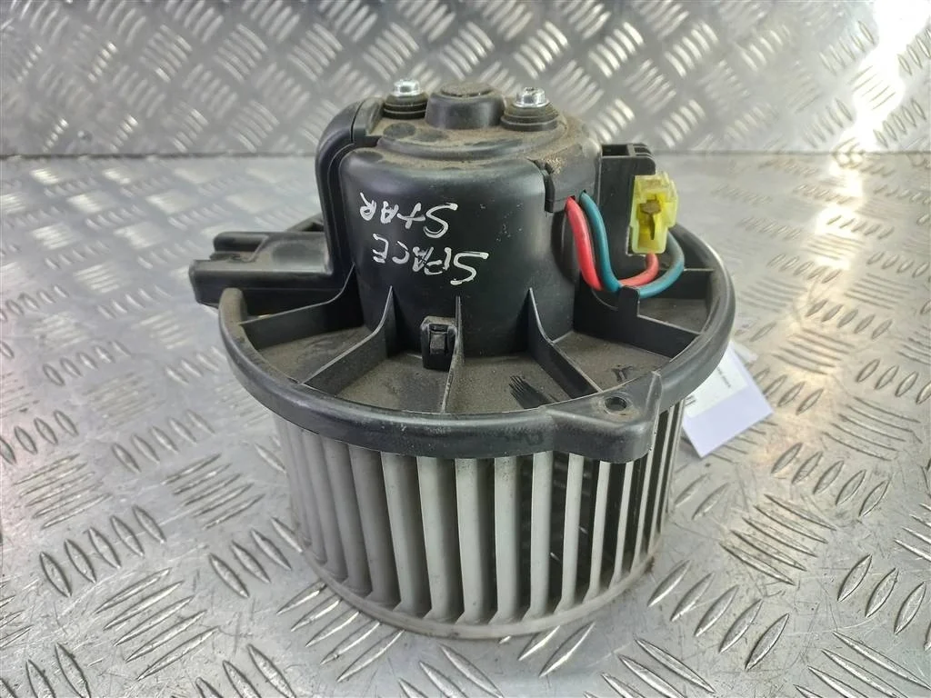 Моторчик отопителя MITSUBISHI Space Star I рестай