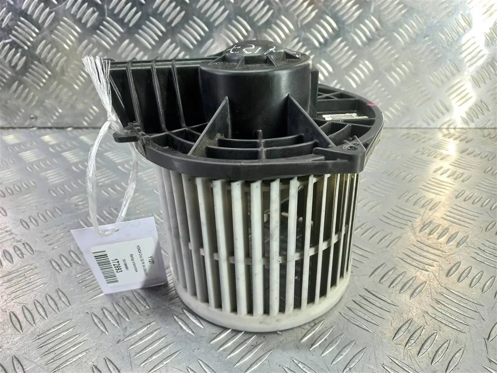 Моторчик отопителя HONDA Civic VIII (2005—2009)