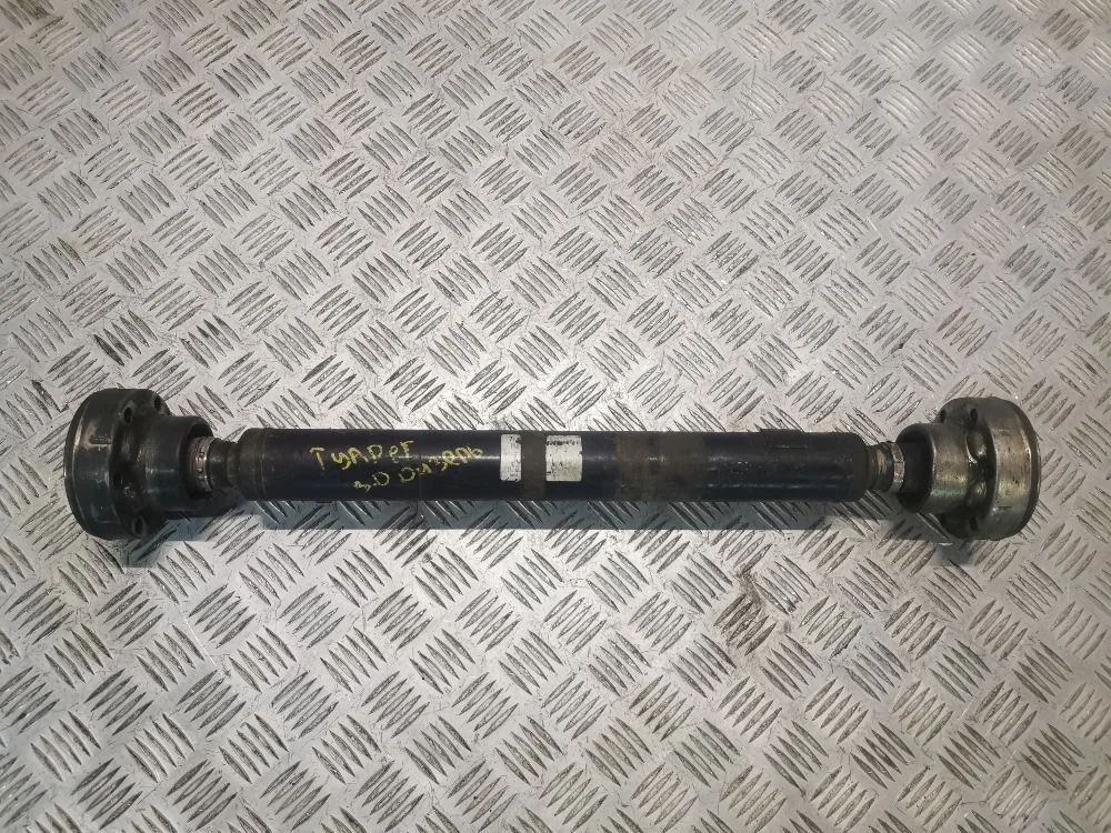 Вал карданный Volkswagen Touareg II