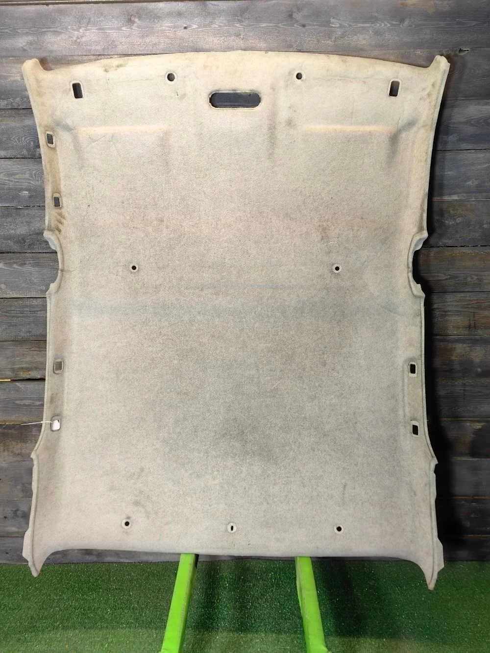 Обшивка потолка Renault Logan