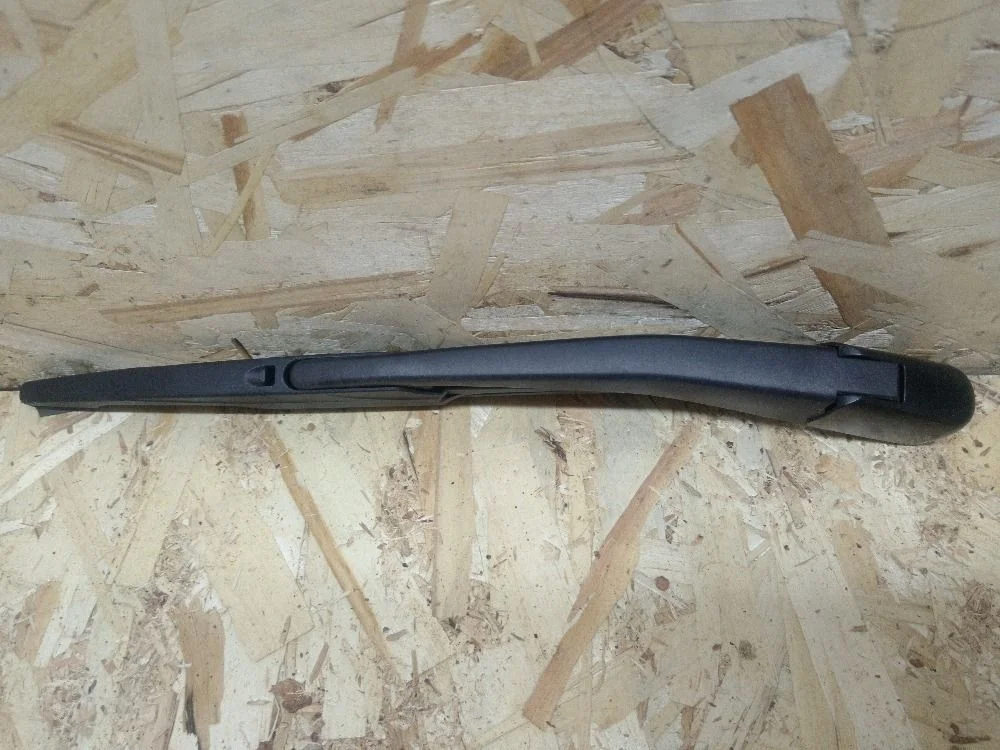 Поводок стеклоочистителя заднего Nissan Pathfinder III рестайлинг (2010—2014) 2014 KAP