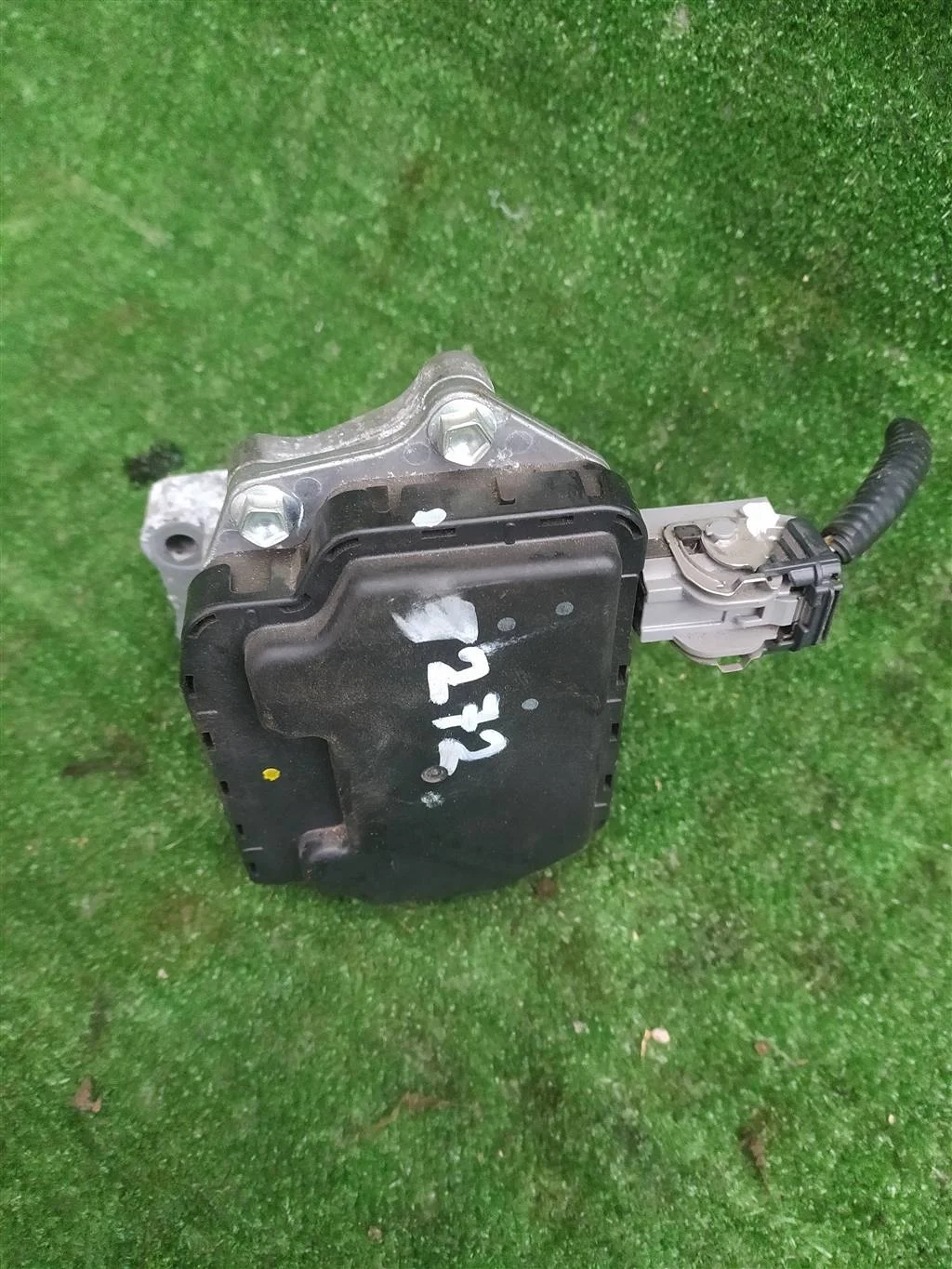 Б.у. блок управления клапанами/ vavematic TOYOTA AVENSIS ZRT270 TOYOTA AVENSIS ZRT270