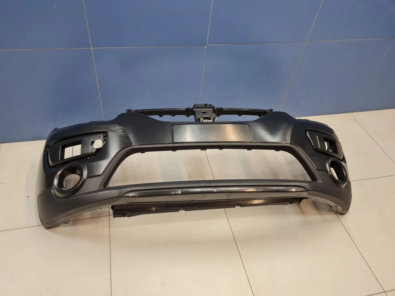 Бампер передний для Renault Sandero 2014-