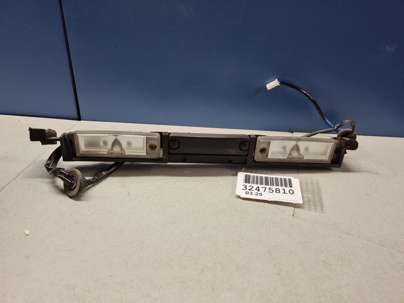 Кнопка открывания багажника для Lexus GS S190 2005-2011