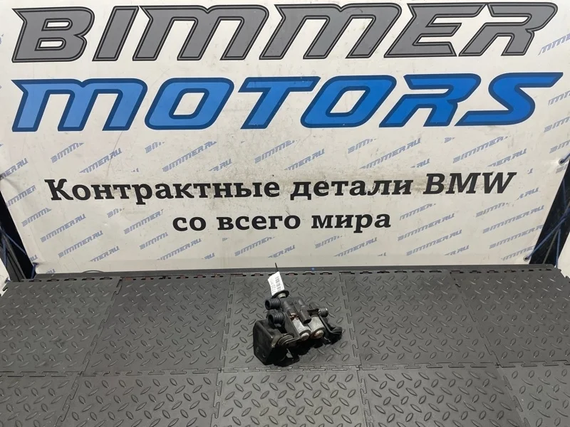Водяной клапан BMW Х5 64116910544 F15 N63B44B