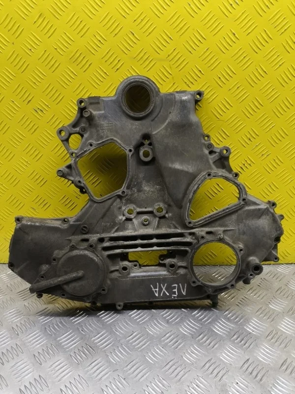 Крышка двигателя передняя Nissan Murano Z50 (2002-2008) 2004 135018J105