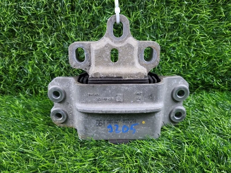 Подушка двигателя Volkswagen Tiguan 2008 3C0199555 5N CAW 2.0T, левая