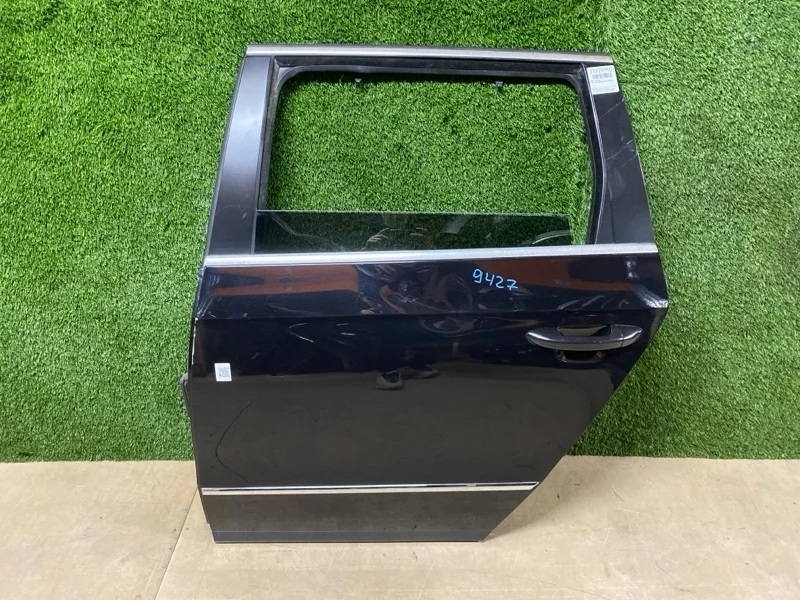 Дверь Volkswagen Passat 2008 3C9833055F B6 VARIANT BZB 1.8T, задняя левая