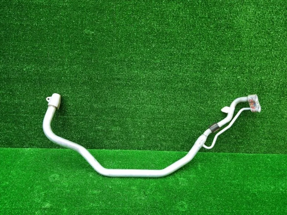 Трубка кондиционера Volkswagen Touareg 2018 4M0816738M CR CVMD