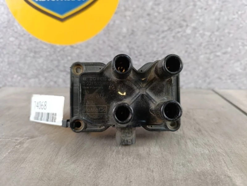 Катушка зажигания Ford Focus 2 2008 CB4