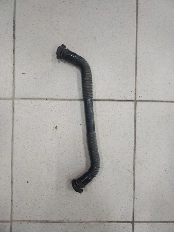 Вентиляционный патрубок Porsche Cayenne 2008 957