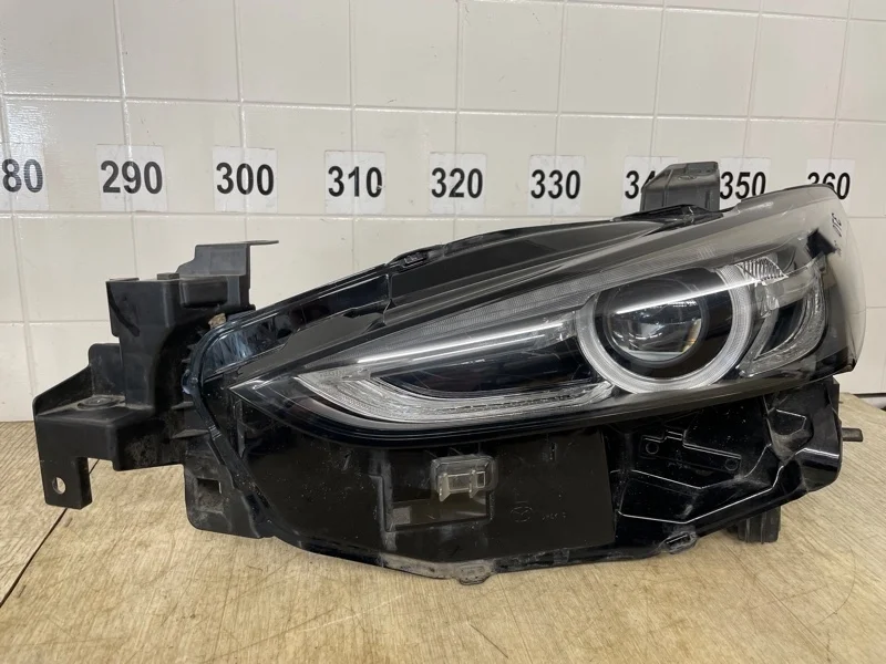 ФАРА MAZDA MAZDA 6 2016 2017 2018 2019 2020 2021 2022 2022 GRF551040 GL, передняя левая