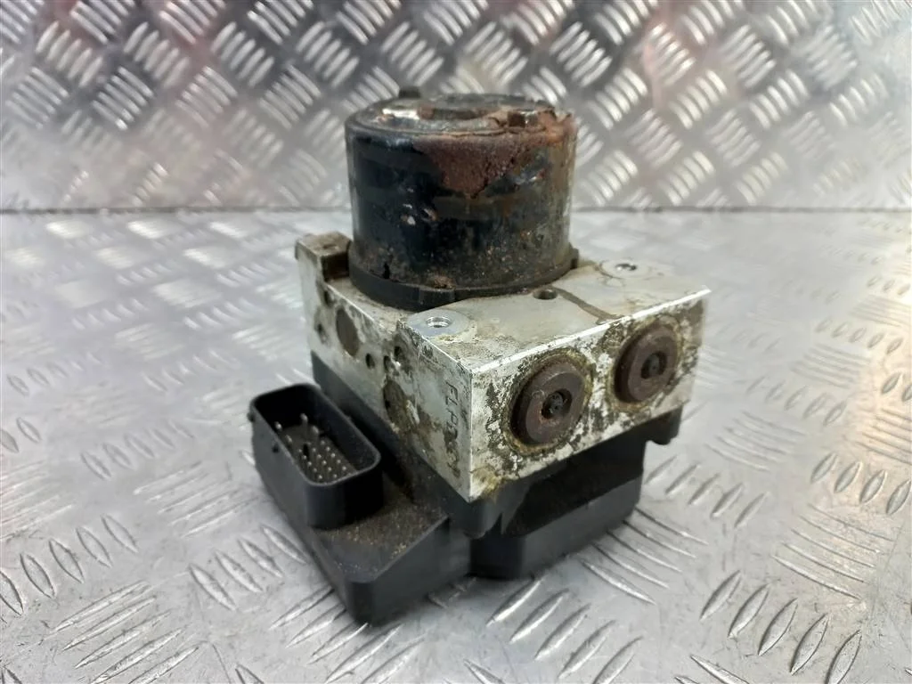 Блок ABS Hyundai TUCSON I (2004—2015)