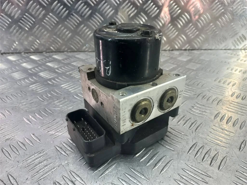 Блок ABS Hyundai TUCSON I (2004—2015)