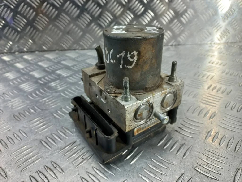 Блок ABS Hyundai SANTA FE II (2005—2010)