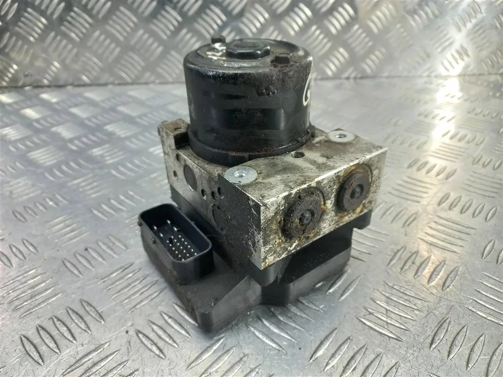 Блок ABS Hyundai TUCSON I (2004—2015)