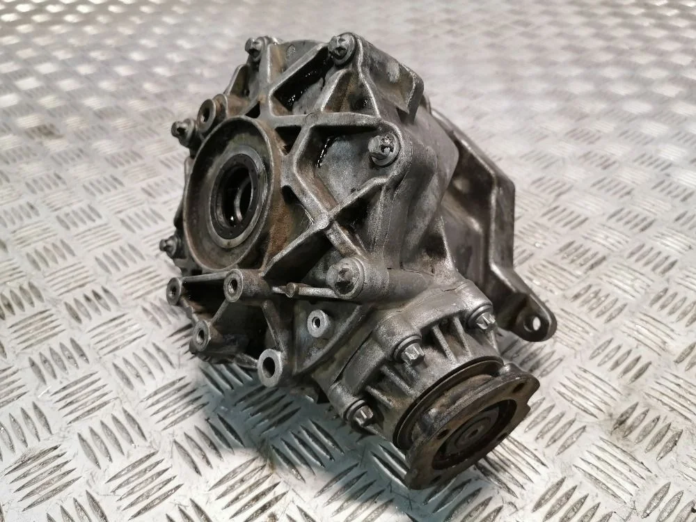 Редуктор переднего моста Mercedes-Benz (3,27) W211