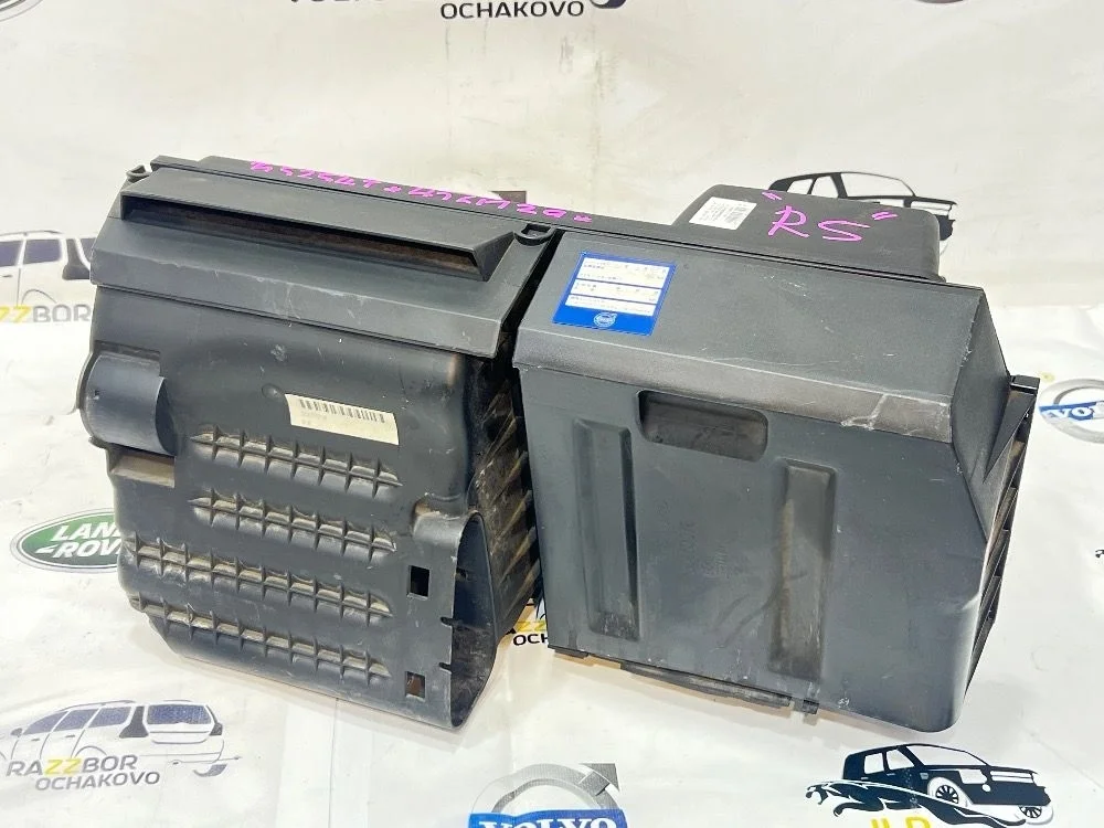 Корпус воздушного фильтра  Volvo S60 S80 V70 2.5T S60 II (2010—2013)