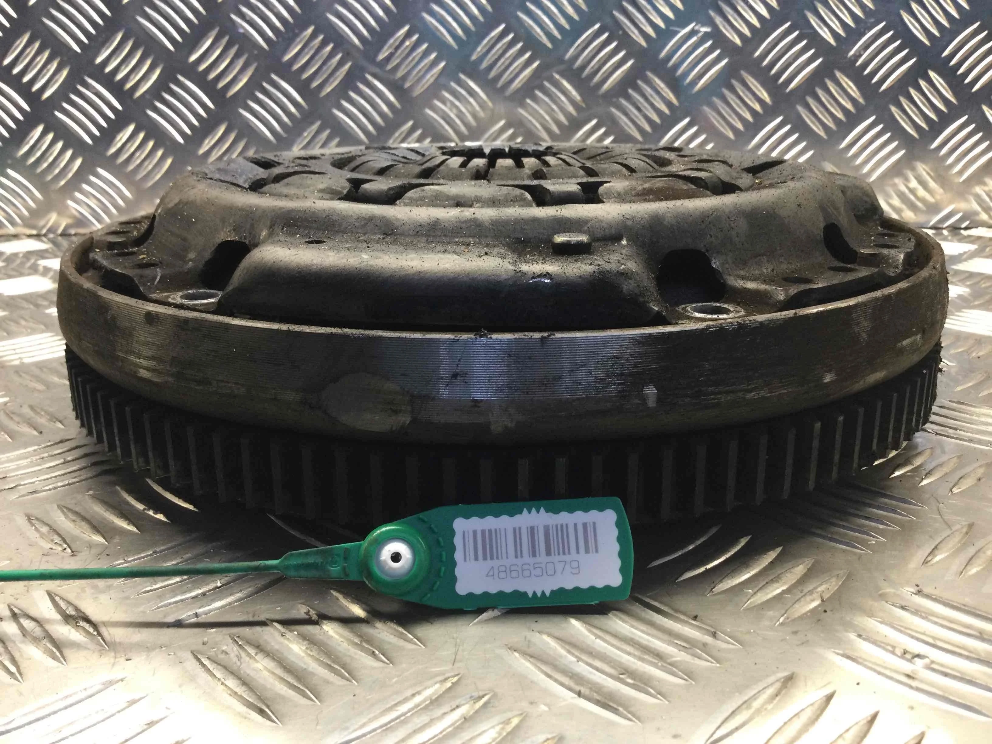 Маховик Ford Mondeo Mondeo III 2000 - 2003 бензин 1.8 i Механика Седан