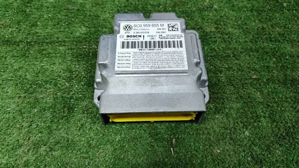 Б.у. блок управления подушками безопасности SKODA RAPID NH SKODA RAPID NH