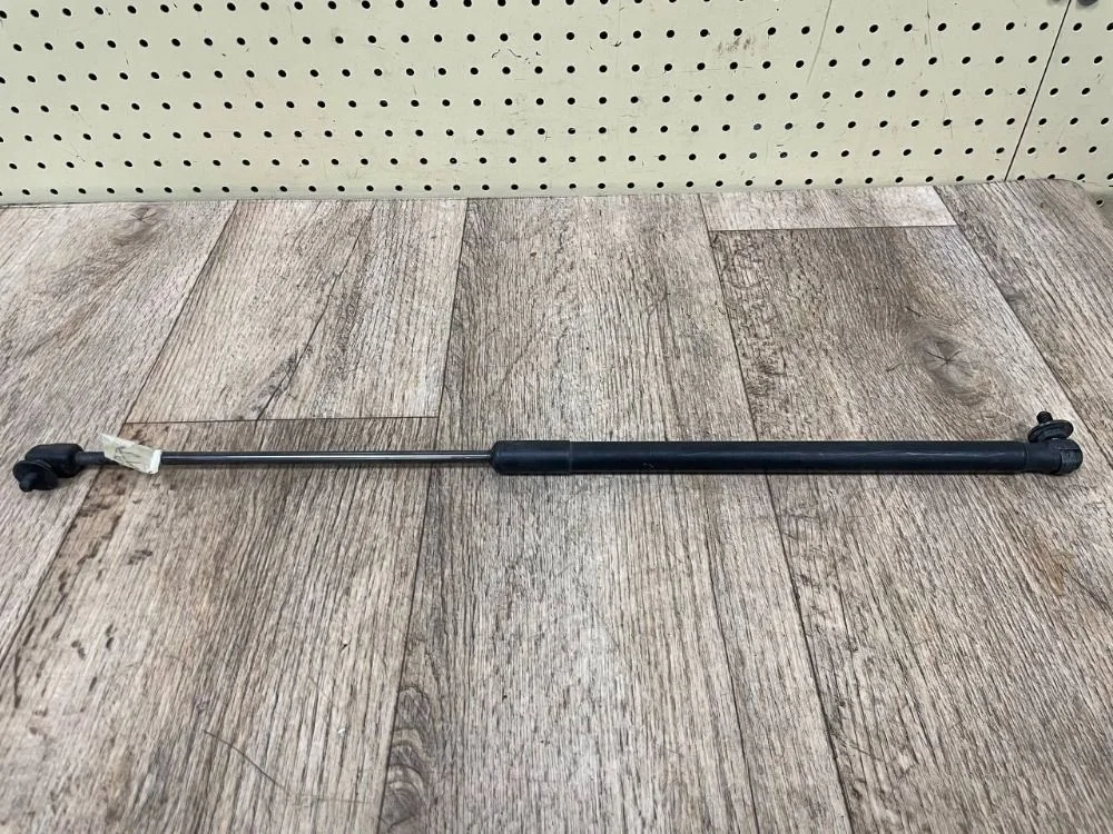 Амортизатор двери багажника Skoda Octavia II рестайлинг (2008—2013) Octavia II рестайлинг (2008—2013) 1Z3