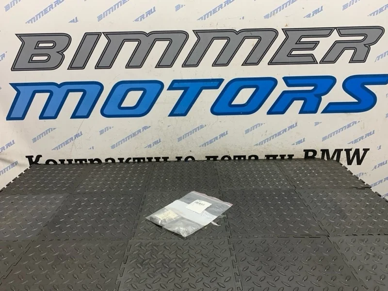 Болт с внутренним шестигранником BMW 1 34211161806 F40