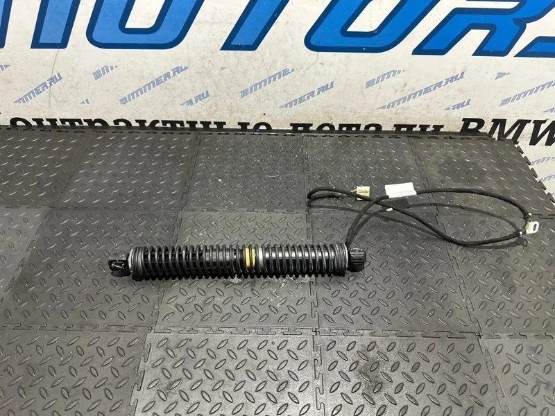 Привод багажника Bmw 750Li 2013 51247185714 F02 N63B44B, правый