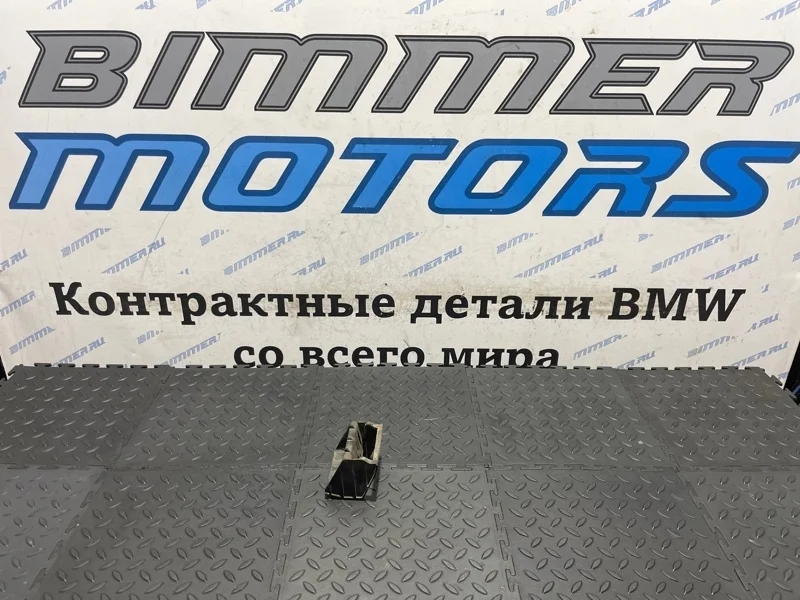 Кронштейн радиатора Bmw X5 2014 17117533537 F15 N63B44B