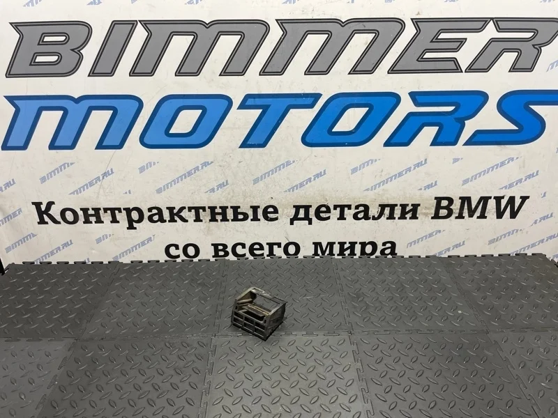 Кронштейн радиатора Bmw X5 2014 17117533537 F15 N63B44B