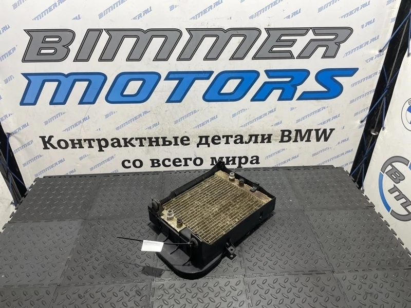Дополнительный радиатор охлаждения Bmw X5M 17117586544 Е70 S63B44A