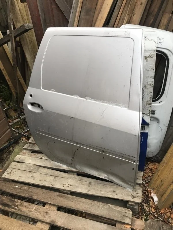 Дверь боковая Lada Ларгус 2014 821006680R ФУРГОН, задняя правая