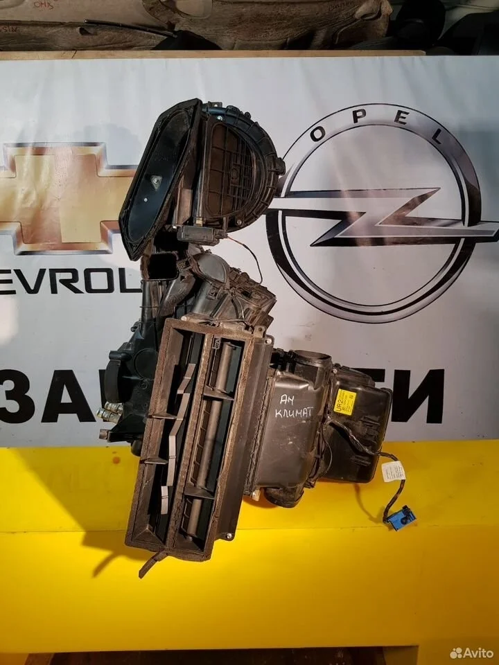 Корпус печки климат opel astra h