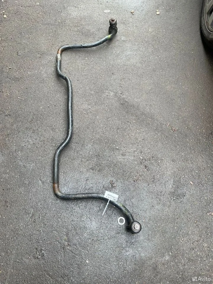 Стабилизатор поперечной устойчивости передний vw p