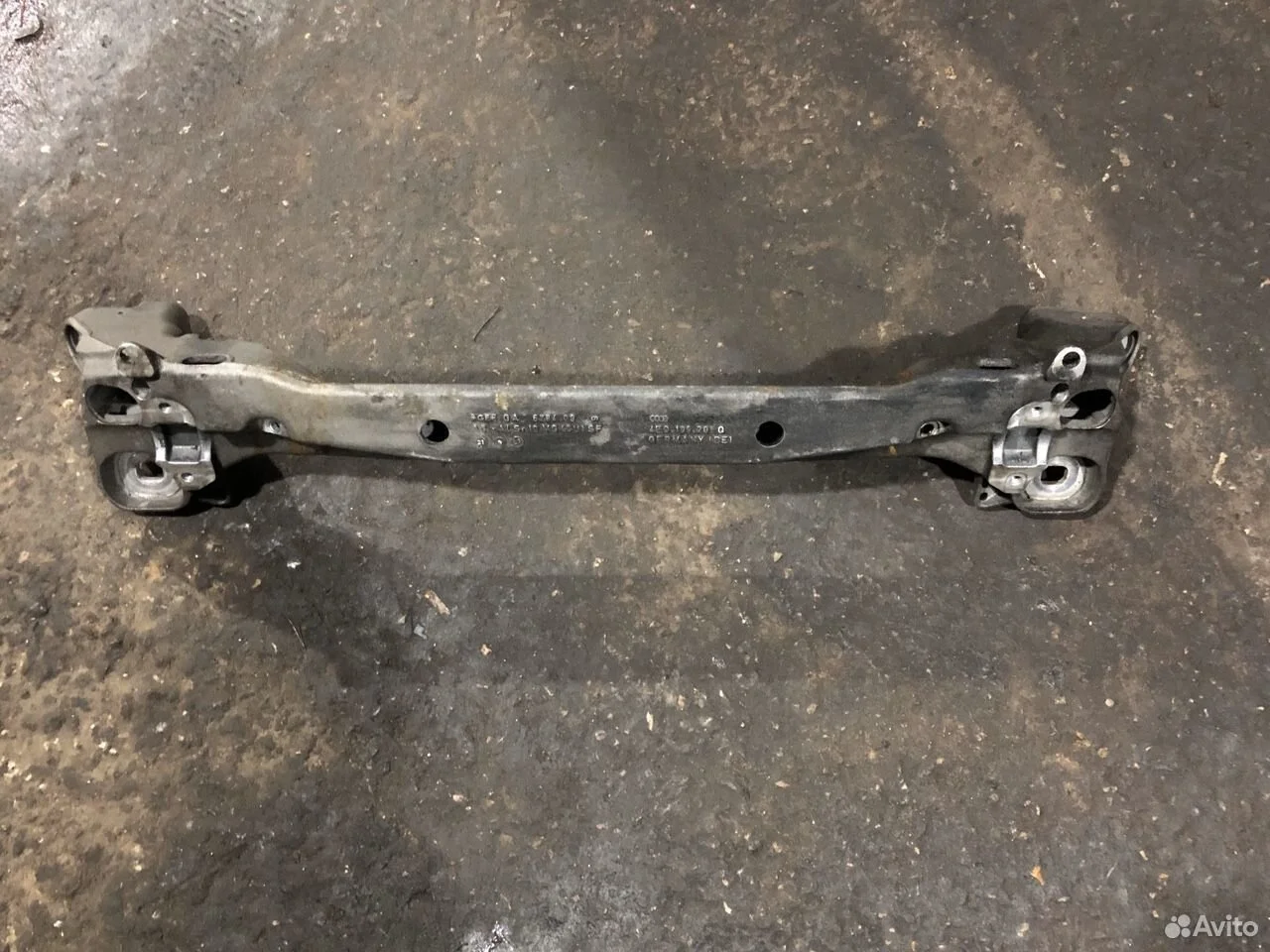 Кронштейн стабилизатора audi a8