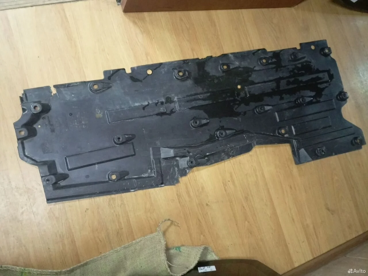 Защита дно audi a8 d3 4d0825205d