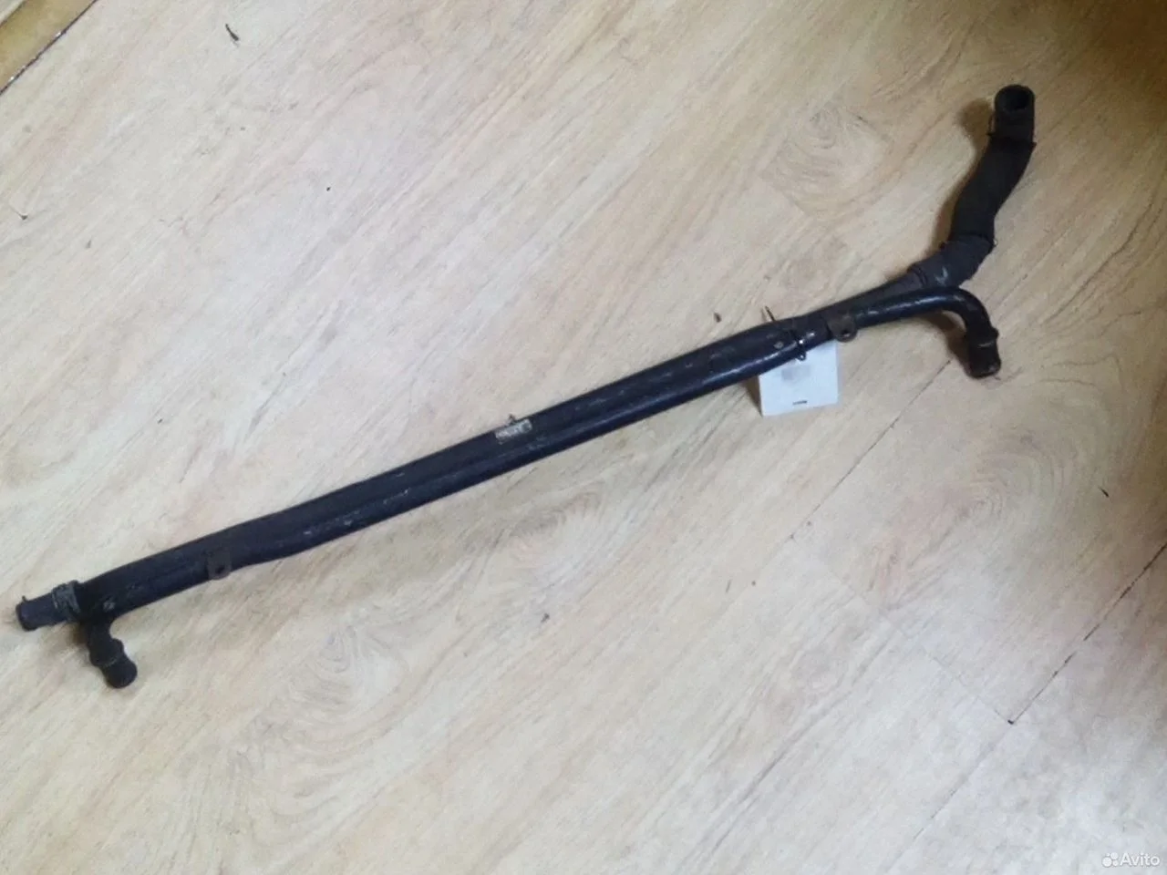 Трубка системы охлаждения audi a8 4e0121071b