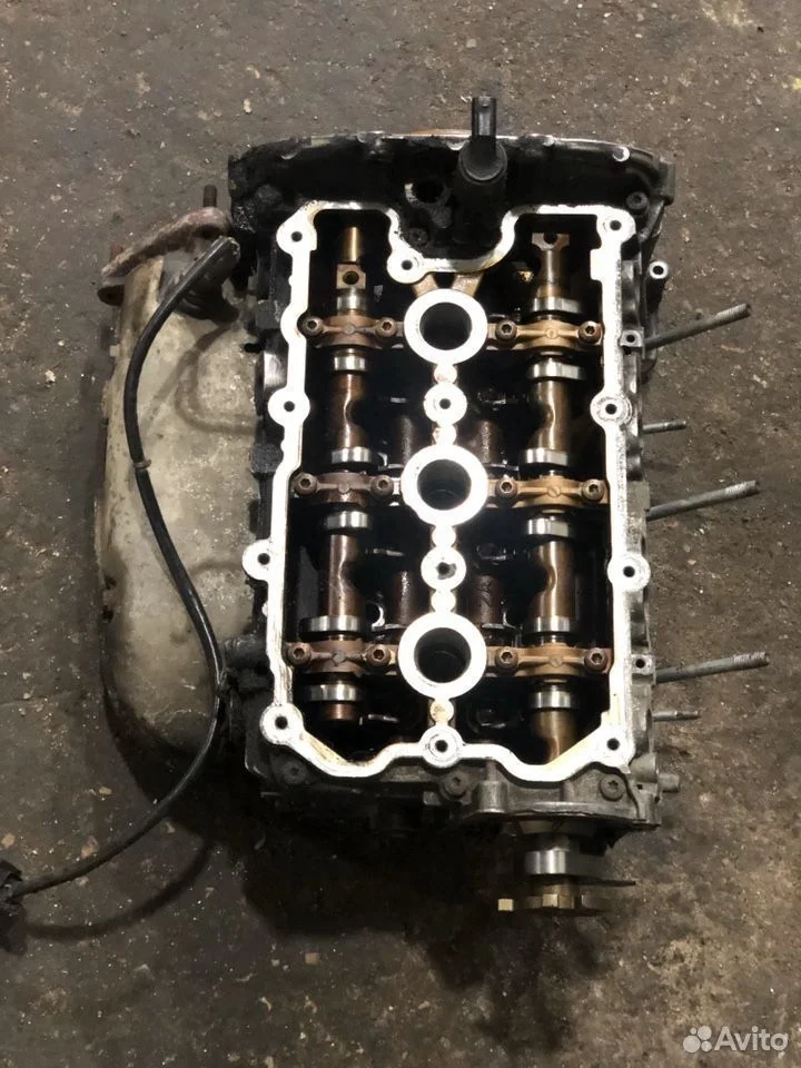 Гбц правая vag 3.0tfsi 06e103404m