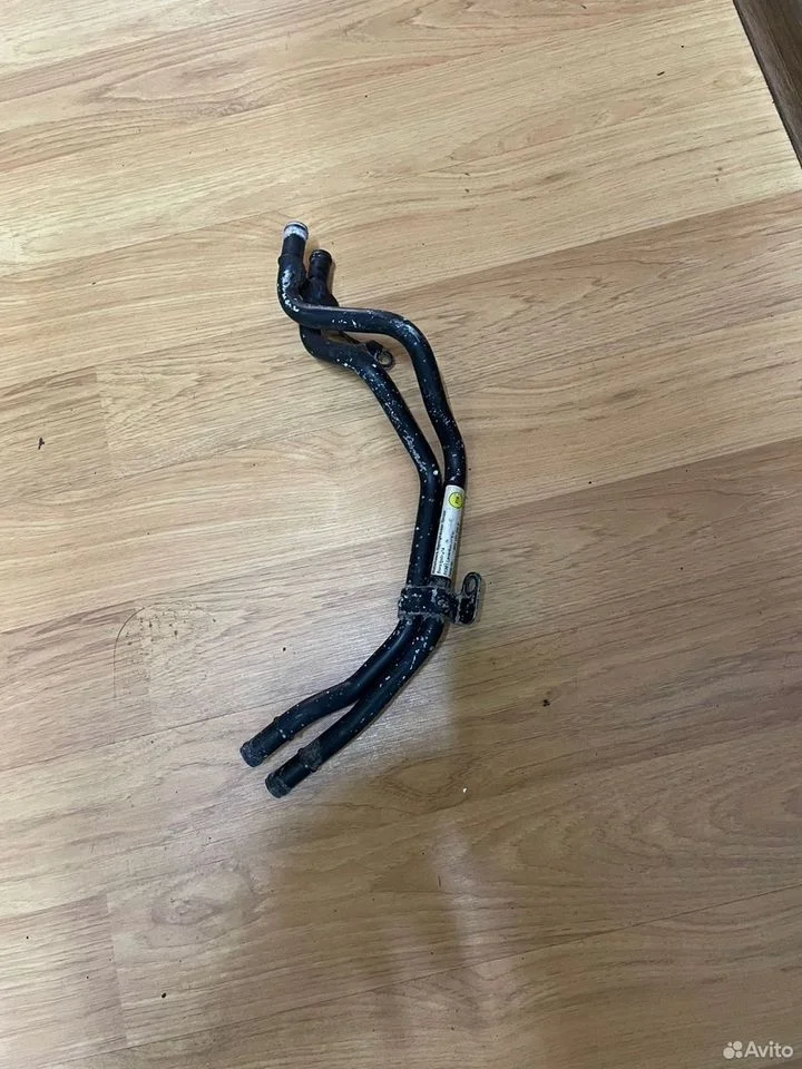 Трубка охлаждения двигателя audi a8 d3 4e0121400b