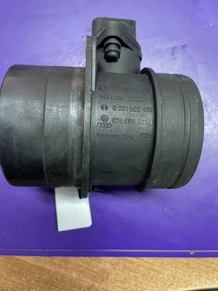 Расходомер воздуха vag 074906461b