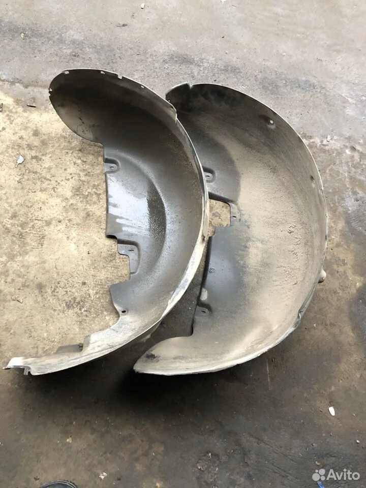 Задние подкрылки vw touareg 7l6810972