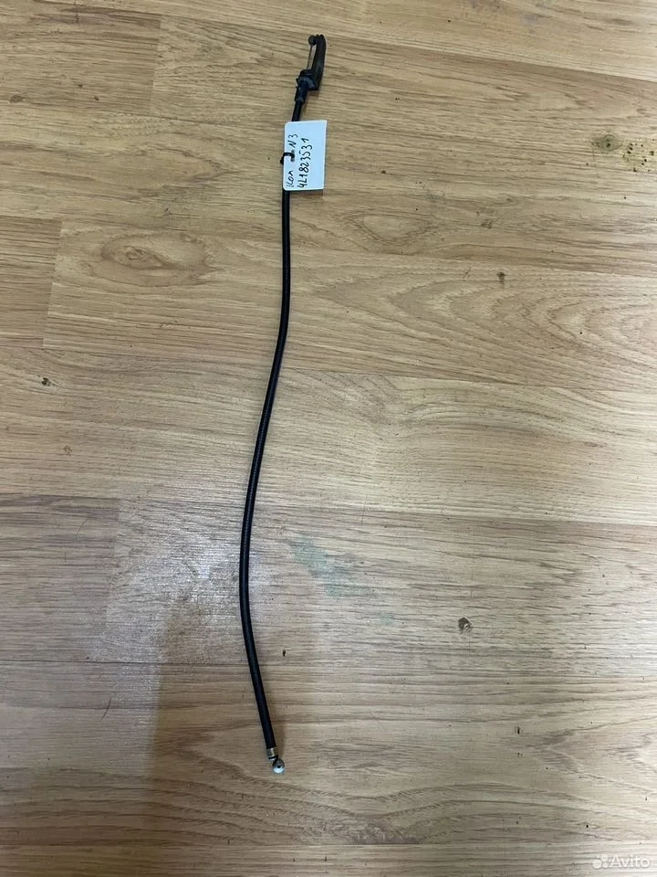 Трос капота audi q7 4l1823531