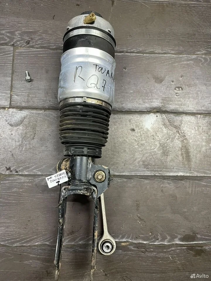 Амортизатор передняя левая vw туарег порш каен