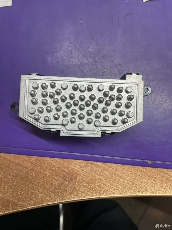 Регулятор вентилятора печки audi 8k0820521b