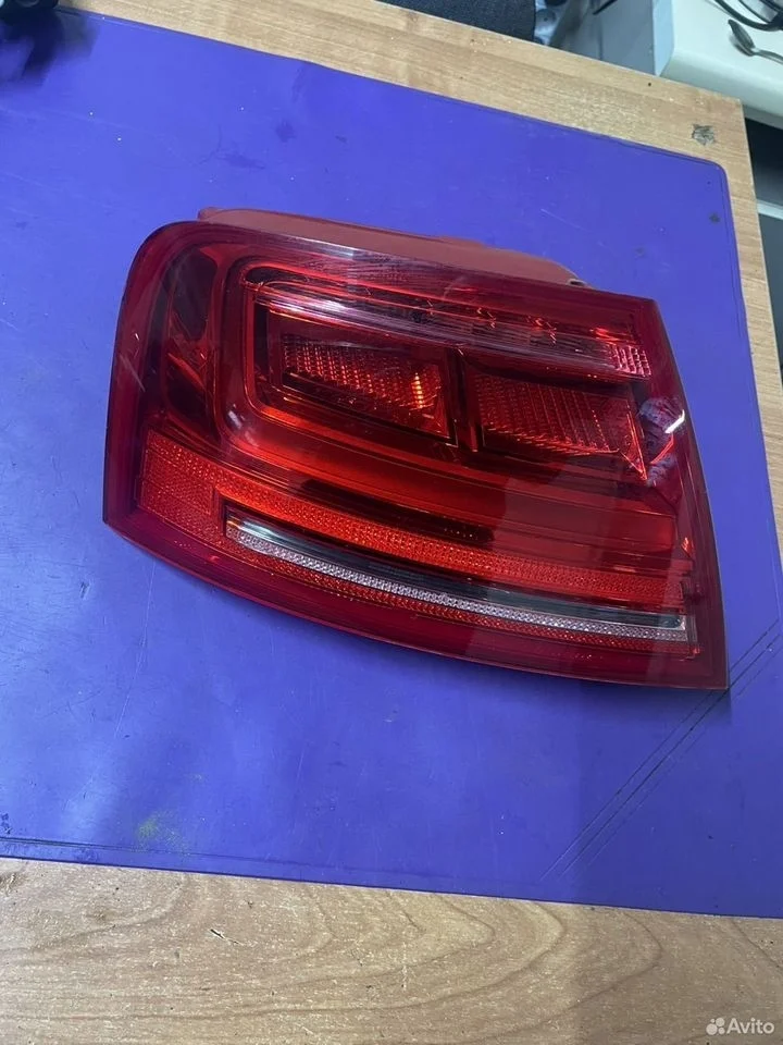 Фонарь задний левый в крыло audi a8 d4 до рест