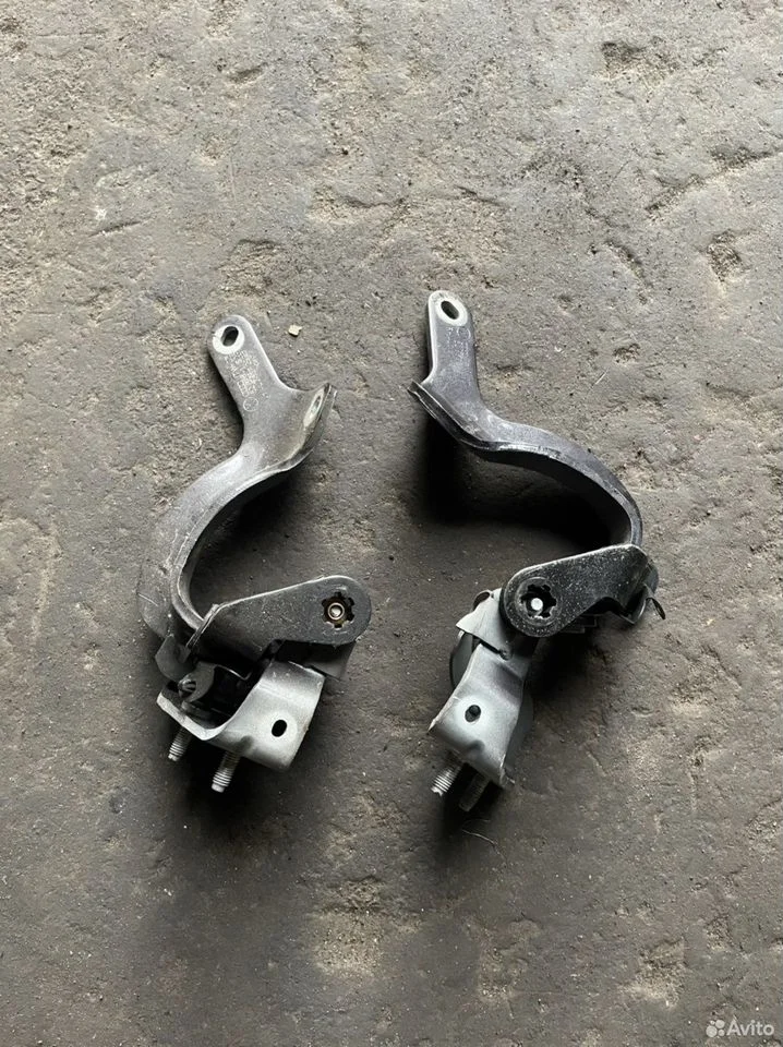 Петли багажника audi q7 4l